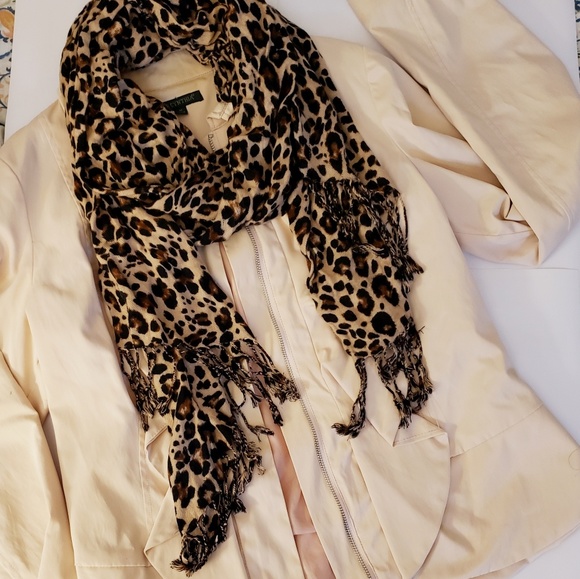 Blush Ruffled Jacket - Picture 5 of 5